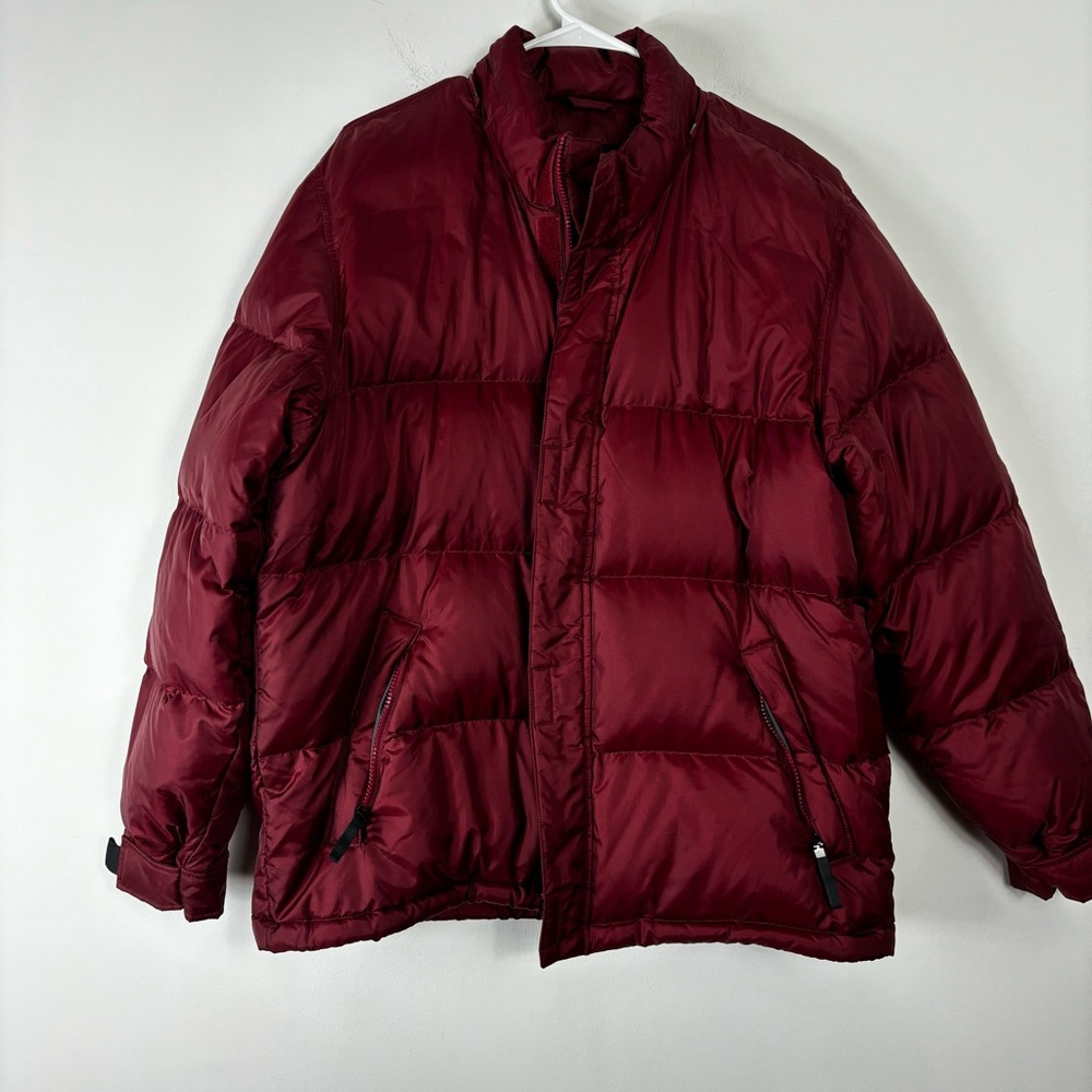 Eddie Bauer Down Puffer Jacket Men’s M Burgandy Red Full Zip Outdoor Winter